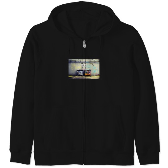 Discover Banksy-Chill-The-Duck-Out T-Shirt Zip Hoodies
